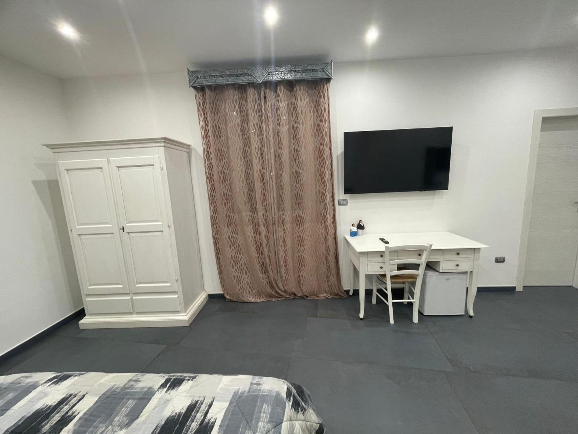 Li Cumpari Salentini Apartment Лече Екстериор снимка